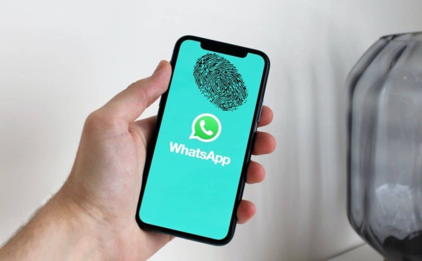 WhatsApp permettra bientôt de verrouiller des conversations avec une empreinte digitale