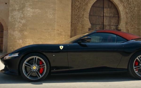 Ferrari présente son dernier modèle a Rabat