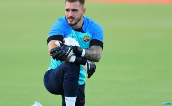 Ligue 1 : le Paris SG recrute le gardien de l'équipe B de Barcelone