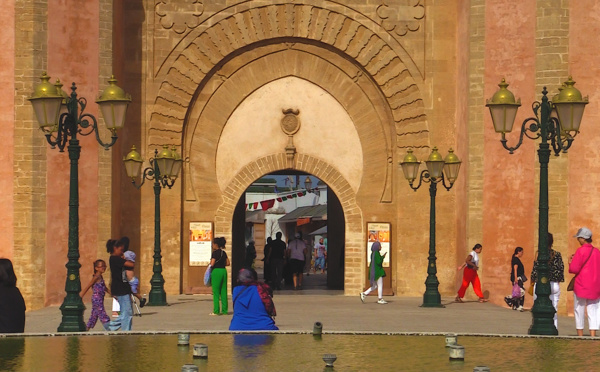 Ouverture de la grande porte de la place Bab El Had