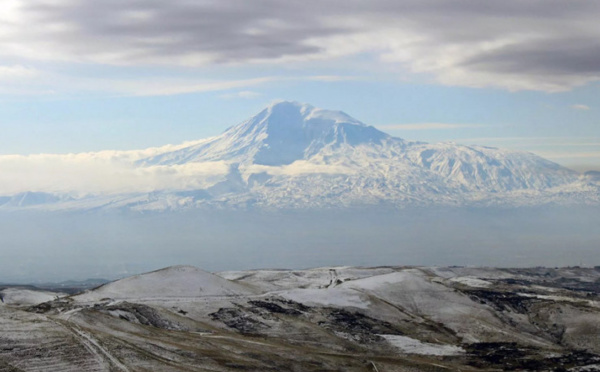 Un Marocain de 12 ans gravit le mont Ararat