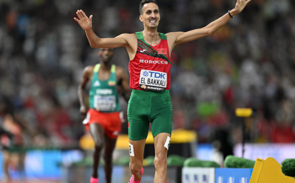 Soufiane El Bakkali dédie sa médaille d’or au Roi Mohammed VI