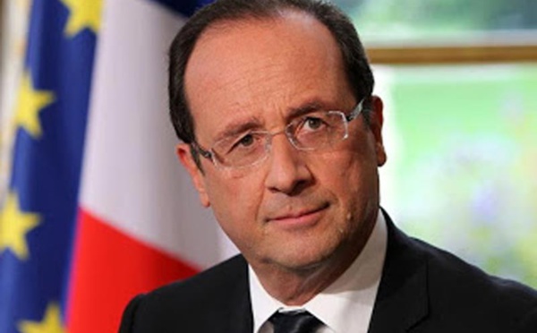 Coups d'État militaires en Afrique : Coup d'éclat médiatique de François Hollande