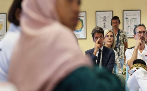 L'abaya des élèves musulmanes : la nouvelle fixation française