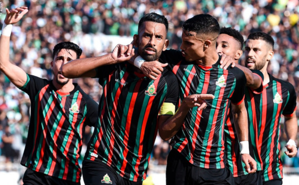 Botola Pro Inwi : L'AS FAR pulvérise le MCO et rejoint la RSB en tête