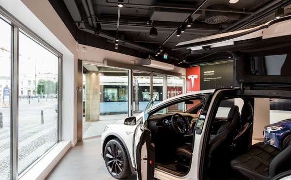 À leur tour, les employés suédois de Tesla menacent de se mettre en grève