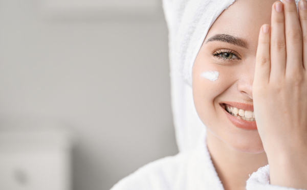 Acide hyaluronique : tout savoir sur cet actif star et ses bienfaits