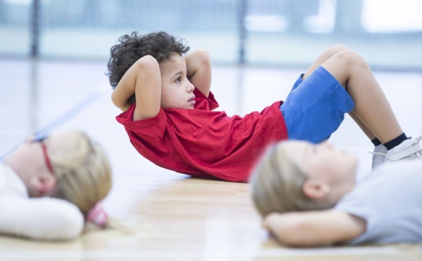 L'entraînement sportif pour les enfants : quels sont les avantages et les précautions à prendre ?