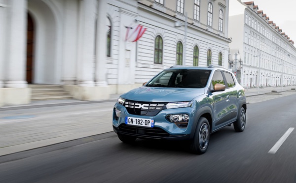Marché automobile : la Dacia Spring explose les compteurs de ventes, la MG4 double le Model Y