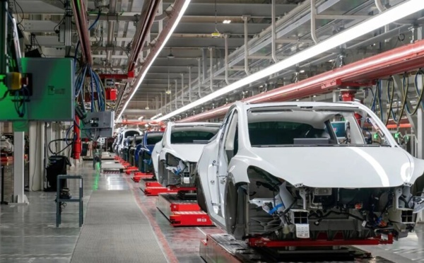 Alerte Sécurité : Tesla rappelle deux millions de voitures aux USA pour risques de conduite assistée
