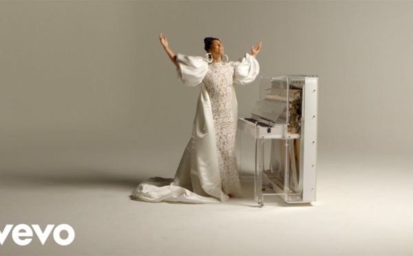 Alicia Keys - Lifeline