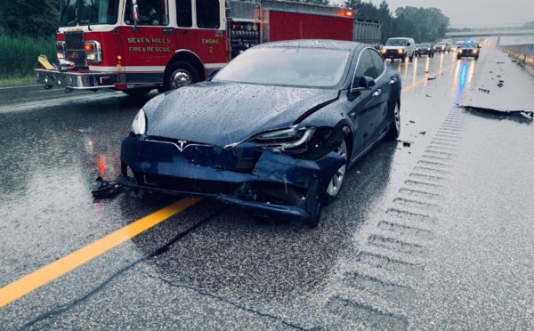 ​Choc sur la route: Les conducteurs de Tesla en tête des accidents (étude)