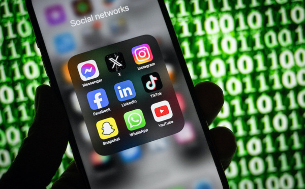 Les réseaux sociaux devraient agir davantage contre le harcèlement en ligne visant les sportifs