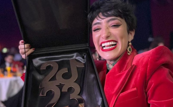 Rébellion Couture : Quand Rime réinvente le luxe avec un poing levé