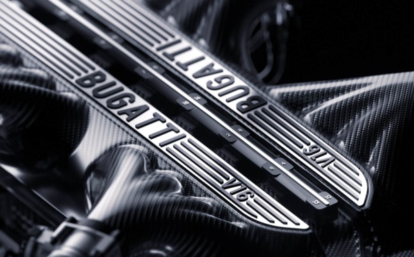 Bugatti : Révélation d'une hypercar hybride avec V16 en Juin !