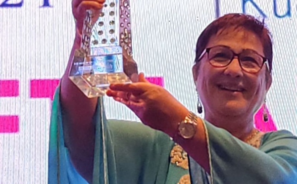 Le Pr Raja Récompensée à Kuala Lumpur