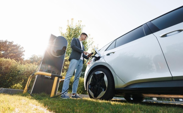 ​Les voitures électriques : Un remède efficace contre le CO2, selon une étude californienne !