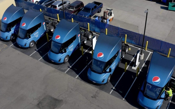 Tesla Semi : Le cauchemar des clients continue !