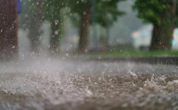 Des averses record : Jusqu’à 50mm de pluies attendues de jeudi à dimanche