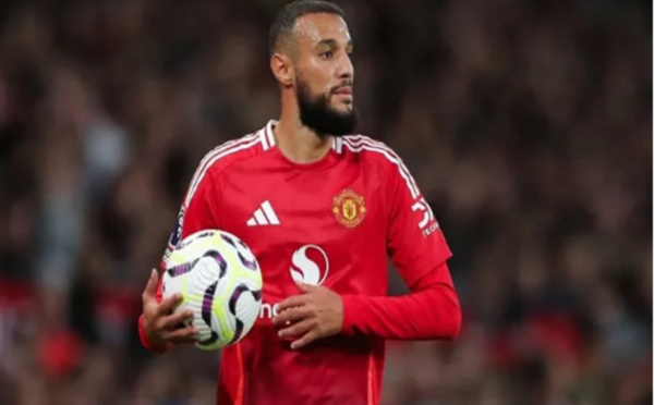 Noussair Mazraoui en numéro 10 : Ten Hag opte pour un changement audacieux face au Fenerbahçe