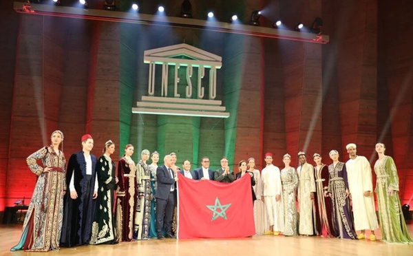Le caftan marocain, étoile de la Semaine Arabe à l’UNESCO