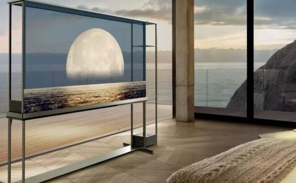 La télévision transparente 60 000 dollars : Une révolution technologique en vitrine au CES 2024