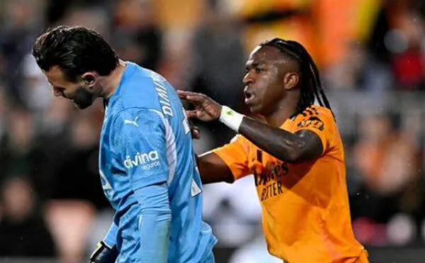 Vinicius Junior Suspendu pour Deux Matches après un Comportement Violent contre Valence