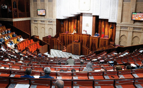 Le Maroc signe 27 accords pour renforcer sa diplomatie