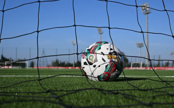 Botola Pro Inwi : le Raja et le WAC assurent, la RSB s’échappe en tête