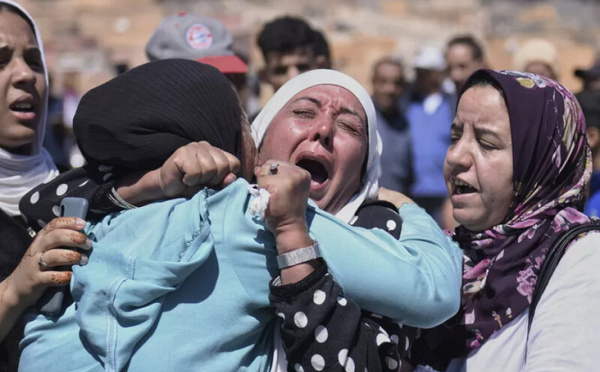 Un soutien psychosocial pour les femmes en détresse touchées par le séisme