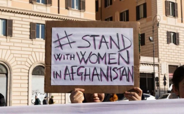 Afghanistan : l'extermination lente des femmes, un cri d'alarme ignoré