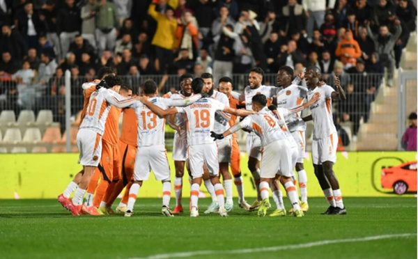 La RS Berkane en finale de la Coupe de la CAF malgré sa défaite face au CS Constantine