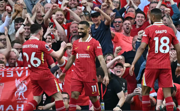Liverpool sacré champion d’Angleterre pour la 20e fois après une démonstration contre Tottenham