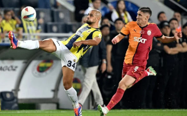 Fenerbahçe : Rayan Amrabat dans la tourmente après une publication polémique sur Instagram