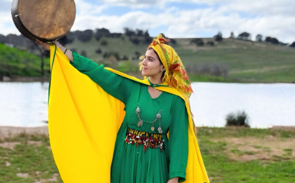 L’Ahidous au féminin : Sanae Jeddoubi, entre tradition et modernité
