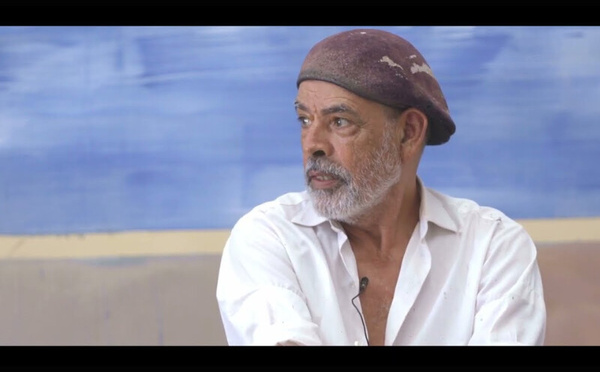 Tahar M’Guedmini : l’homme en noir et la danse des couleurs