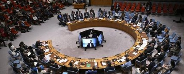 Nucléaire iranien : Paris , Londres et Berlin veulent réimposer les sanctions de l'ONU
