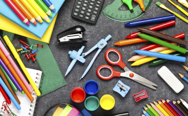 Fournitures scolaires : la colère des parents face aux excès des écoles privées