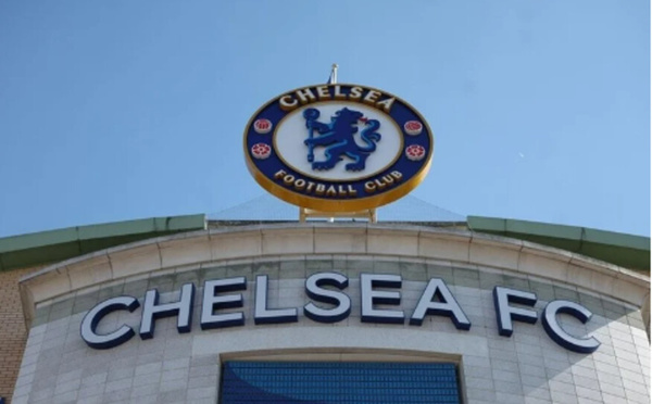 La FA accuse Chelsea de 74 infractions présumées liées aux paiements à des agents