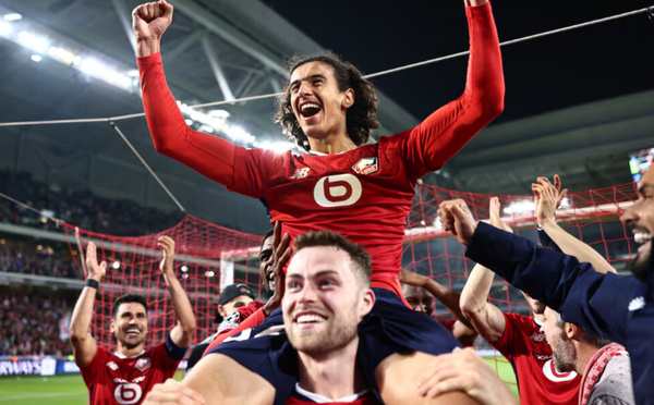 Ayyoub Bouaddi dans le Top 10 du Trophée Kopa 2025