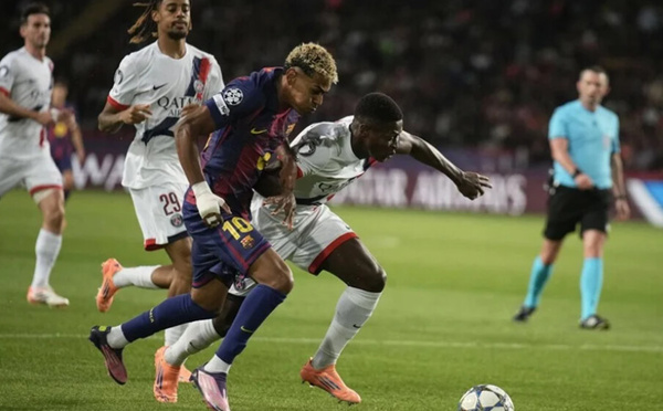 Ligue des champions : Hakimi héros du PSG à Barcelone, soirée riche en rebondissements européens