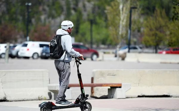 ​Maroc: AtlantaSanad lance la première assurance dédiée aux trottinettes électriques