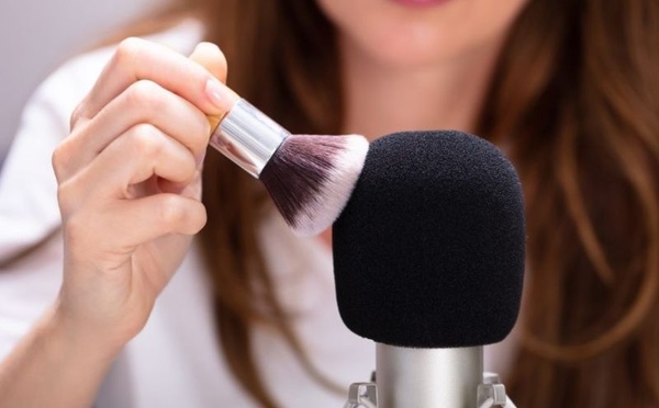 ASMR : quand le chuchotement devient un langage universel