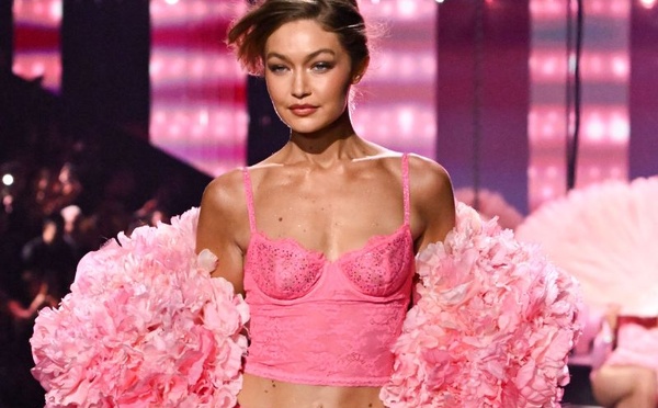 Victoria’s Secret 2025 : le retour des ailes, des paillettes et du désir collectif