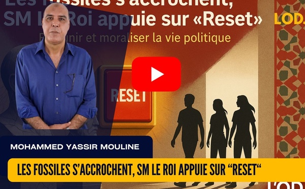 [vidéo] : Les fossiles s’accrochent, SM Le Roi appuie sur “Reset“