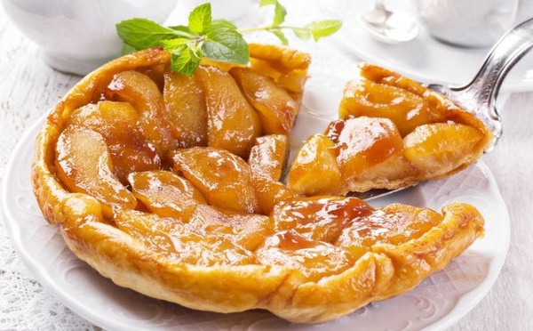 Tarte rustique aux pommes et caramel beurre salé : la douceur d’un automne gourmand