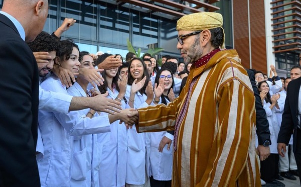 SM le Roi inaugure le Complexe Hospitalo-Universitaire International Mohammed VI de Rabat 
