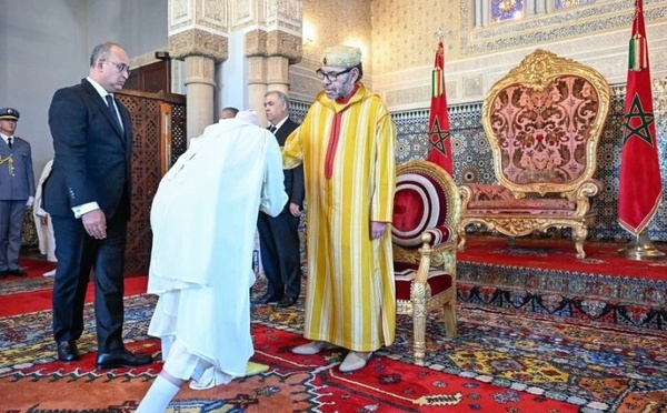 SM le Roi reçoit les nouveaux Walis et Gouverneurs 