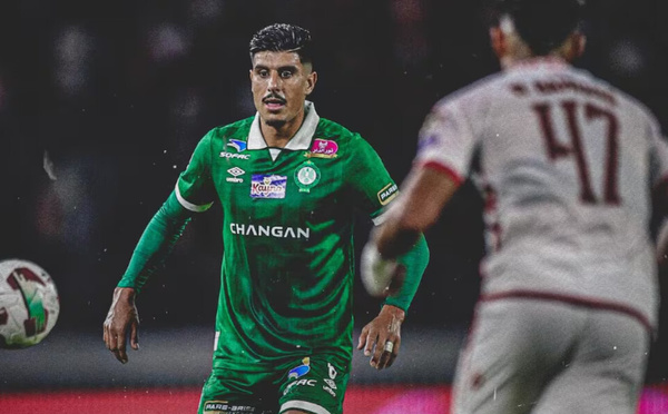 Botola Pro : le Raja s’impose face au Kawkab dans les arrêts de jeu