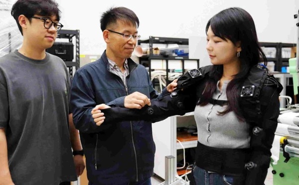 Un Robot Textile que l’on enfile comme un Vêtement